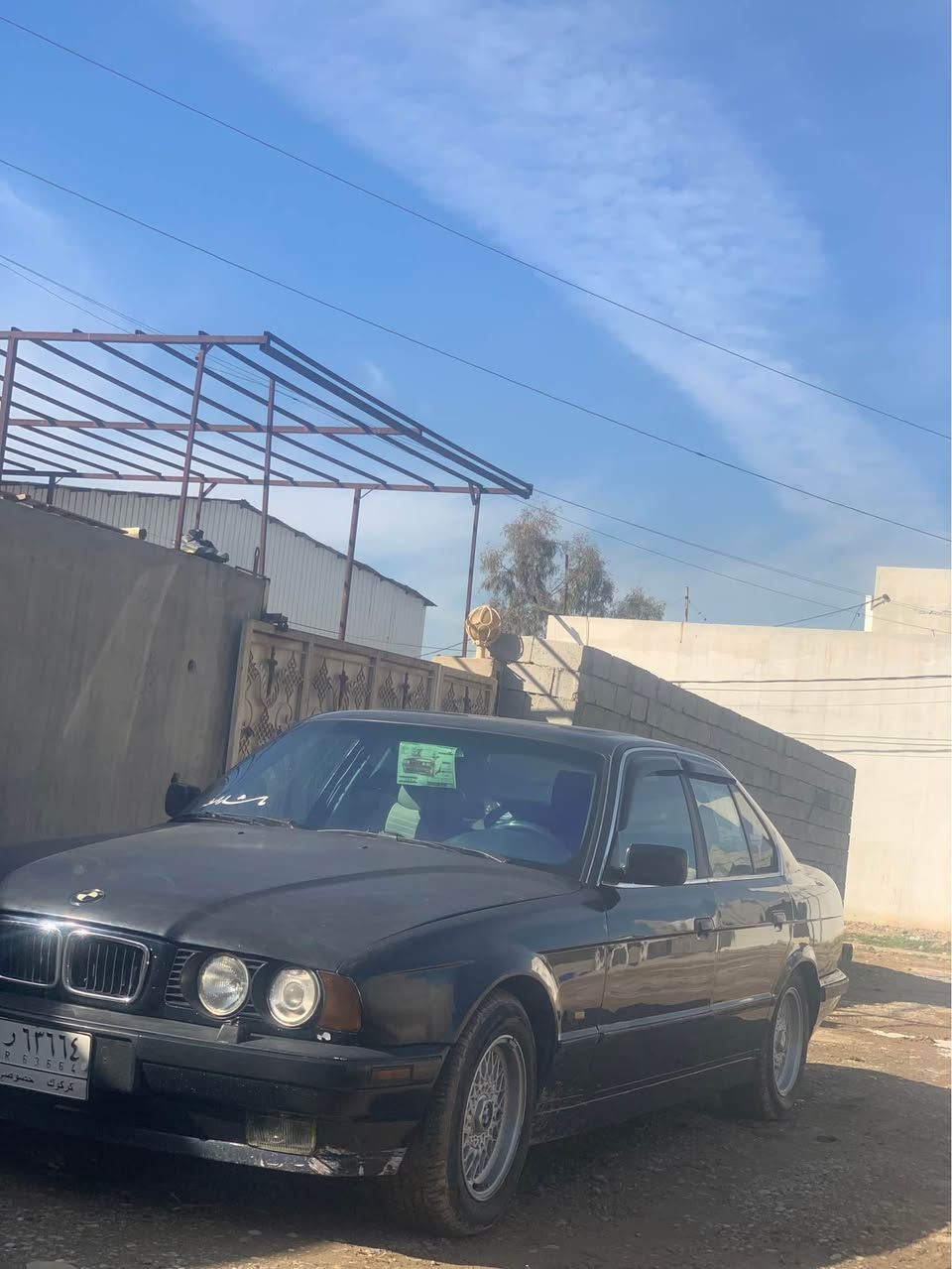 ئەم BMWبۆفرۆشتن بۆزنیازی. پیوندی بەم رەقم بەکەن*********** كركوك, العراق
