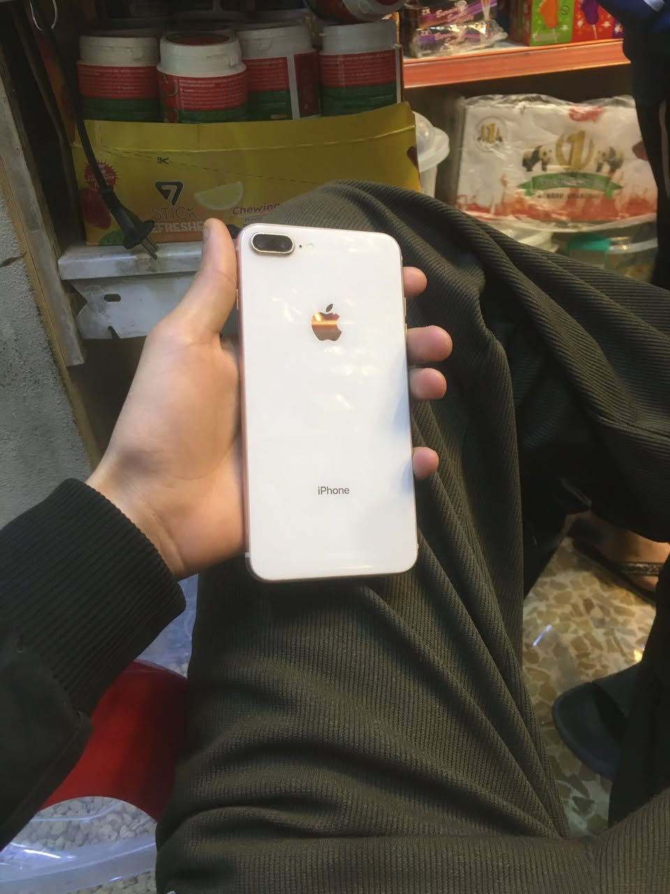 سلام عليكم موبايل ايفون 8بلص للبيع نضيف بطارياه امبدله تقره100 امبدله شاشه عل ايدي فيس ايدي شغله هم البصمه شغله هذا رقمي خبرني ***********
