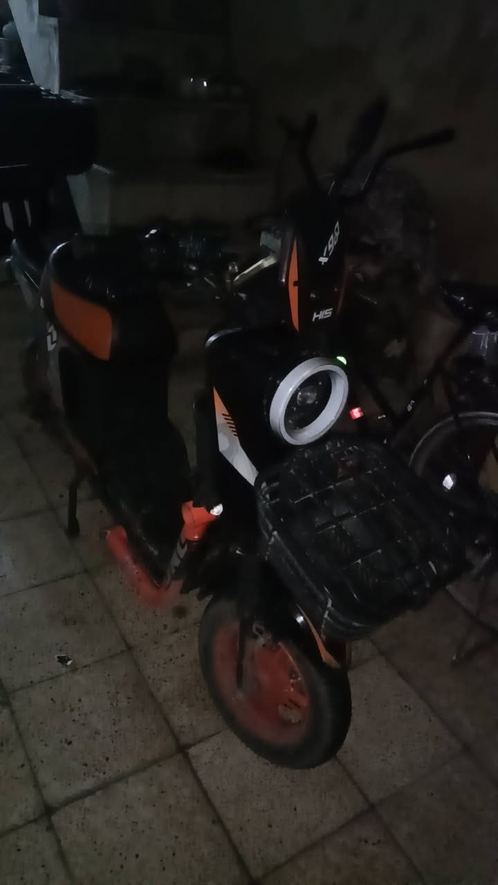 للبيع x900 ✅
النضنه 75/100🤔
السعر 325وبيعه مجال للطيب🤑 
الرقم ***********👉
مستعجل عل بيعه🥺
