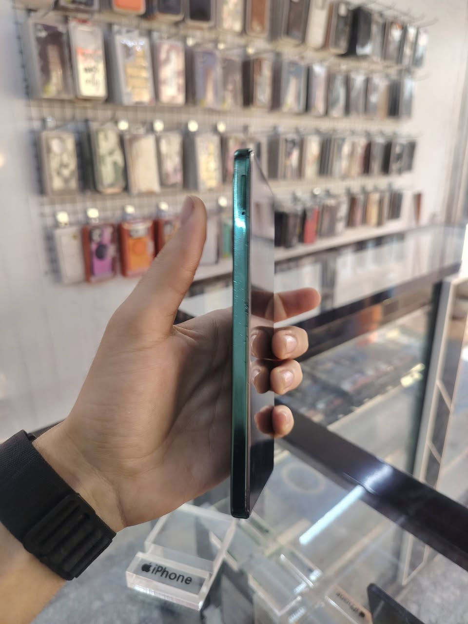 تكنو بوفا 6 برو 5G ذاكره 256 مبدل فقط ضهر باقي بلادي ع وضع شركه نضافت جهاز كدامك السعر 190 مكاني بغداد جسر ديالى القديم توصيل ماعندي ***********
