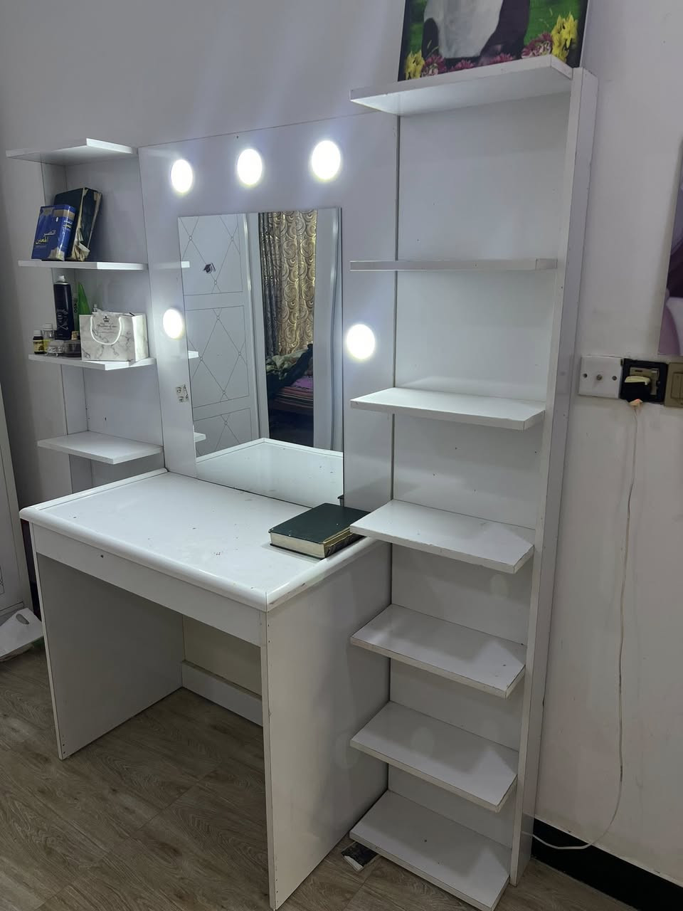 للبيع ستاند ملابس
ميز ورفوف


**إذا كنت صاحب هذا الإعلان وتريد حذفه لأي سبب، رجاءا أرسل رسالة إلى الدعم الفني**