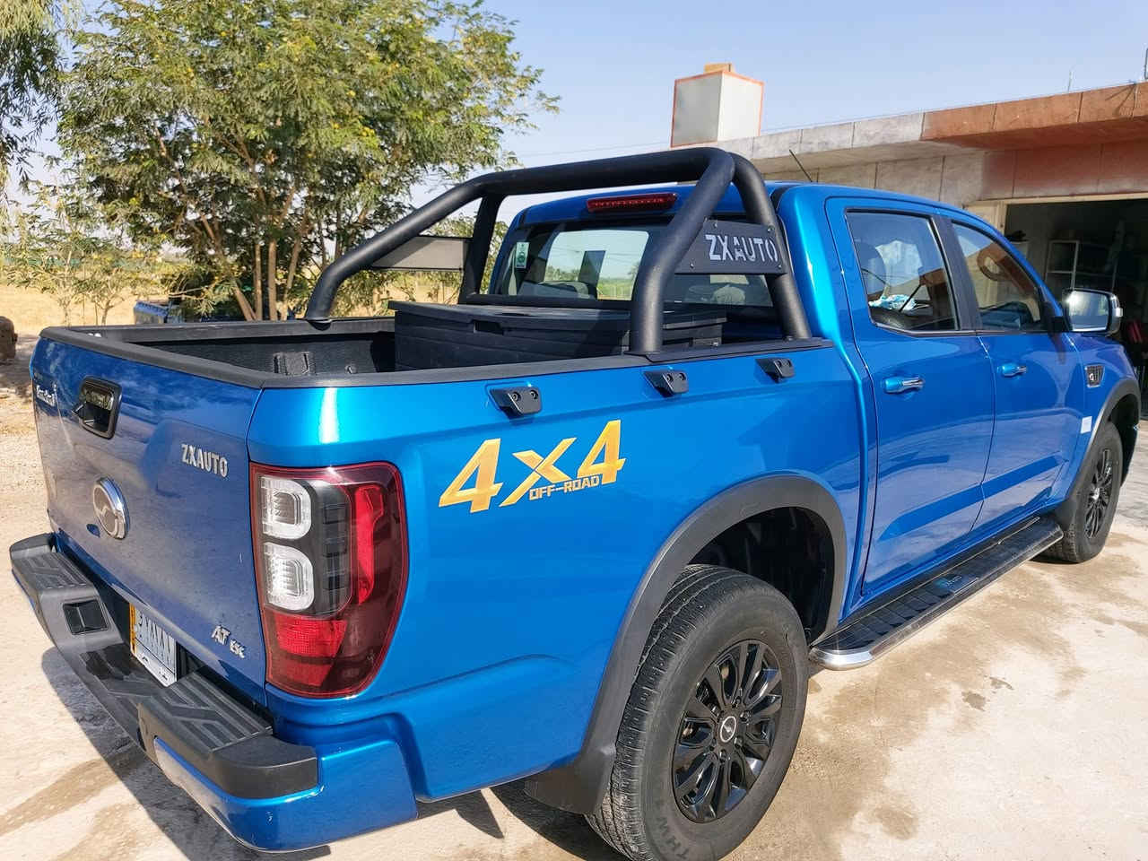 للبيع  بيكاب  ZX AUTO) Teralord ) زد اكس تيرالورد موديل 2022  صيني  محرك و كير اوسوزو ياباني اصلي مالتها  كاز  واتوماتيك و4×4 بصمة ماشية 58 الف كم مابيها اي حادث
بعدها على ضمان الشركة مالتها التواصل على هذا الرقم : ***********
