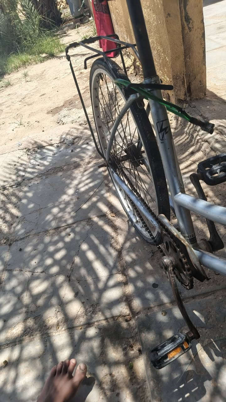 للبيع ب 55قفل وياه جاملاغات وبريك وراني عوزله حاجه فول نضافه مكان سماوه عدال عبس الشراي خاص


**إذا كنت صاحب هذا الإعلان وتريد حذفه لأي سبب، رجاءا أرسل رسالة إلى الدعم الفني**