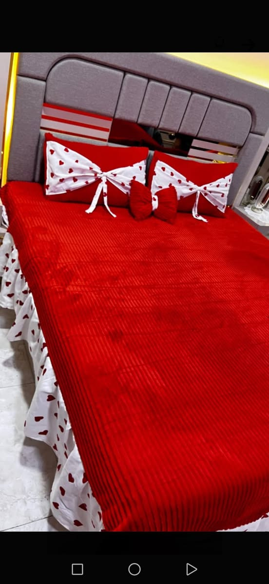 فرشات عيد الحب❤
فرشه نفرين درجه اولى 4 قطع قياس ملكي كبير
فرشه قياس 240*250

 2وجه مخده 

1 كوشايه كامله 

السعر  25 الف🎀💕❤ البصرة, العراق


**إذا كنت صاحب هذا الإعلان وتريد حذفه لأي سبب، رجاءا أرسل رسالة إلى الدعم الفني**