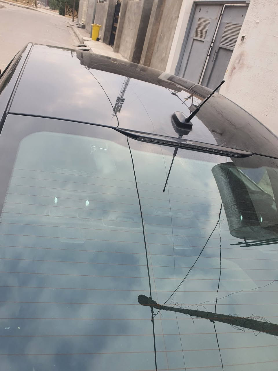 فيوجن موديل 2018 رقم بغداد
محرك 2000 هايبرد اقتصادي
تخم تاير جديد سياره نضيفه جدا مابيها اي نقص 
مكان السياره الانبار فلوجه 
السعر 120 وبيها مجال
***********
*********** اتصال
