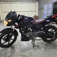 بولسر 150 • ٢٠٢٢ • بدون رقم