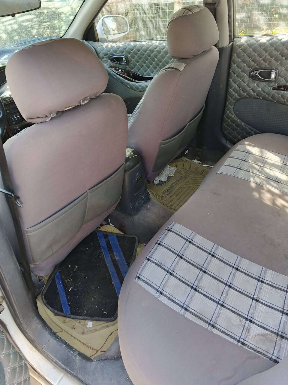 سياره دايو لكنزه للبيع كير البك عاطل والمحرك بيه صوت بكن رقم بابل الاتصال على الرقم هذا ***********
