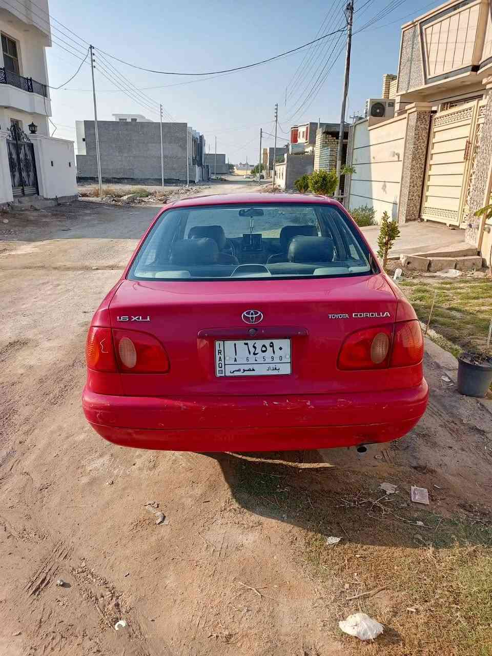 كورلا للبيع موديل 2000 محرك وكير خير من الله صدر أمامي وخلفي جيد فقط تحتاج صبغ حزام والجاملغ من جهة اليمن مبدل والسعر 63 وبيه مجال***********
