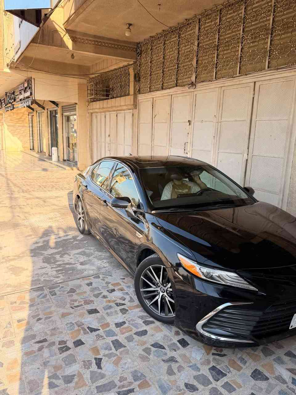 𝐓𝐎𝐘𝐎𝐓𝐀 𝐂𝐀𝐌𝐑𝐘 برخص التراب سعرهة سعر تكسي دبي 
للبيع السعر 155 ورقه وبيه مجال بسيط
تويوتا كامري (XSE) موديل2022
اللون : أسود
عداد المسافة : 75 الف 
حجم المحرك : 2.5 هايبرد 
بل شركه تخم تاير جديد 
الضرر : صندوك و جاملغ خلفي
و بيهة كم قطعة كلير من امريكا مجموع القطع ٥ قطع
المواصفات : 𝐗𝐒𝐄
فـول مـواصـفـات   بنوراما وداخل جلد 
ابواب  بصمة
بصمة تشغيل 
تشغيل عن بعد (𝐑𝐄𝐌𝐎𝐓𝐄 𝐒𝐓𝐀𝐑𝐓)
شاشة  كبير
كاميرا خلفية 
هاند بريك بصمة
اوتو هولد (𝐀𝐔𝐓𝐎 𝐇𝐎𝐋𝐃)
اوتو ستارت (𝐀𝐔𝐓𝐎 𝐒𝐓𝐀𝐑𝐓)
اوتو ستوب (𝐀𝐔𝐓𝐎 𝐒𝐓𝐎𝐏)
رادار امامي (تحديد مسار)
‏‎رادار جانبي (نقاط عمياء)
مانع انزلاق+𝐀𝐁𝐒
3انظمة  (𝐄𝐂𝐎) (𝐍𝐎𝐑𝐌𝐀𝐋)(𝐒𝐏𝐎𝐑𝐓)
نظام EV MODE
تحكيم استيرن+ شفتات استيرن
كشنات جلد ، كشنات كهربائي
كشنات الامامي هيتر 
لايتات (𝐋𝐄𝐃) عدسة زينون بيلادي
اناره داخليه led 
ترحيب بلادي بالدواسات 
شاحن وايرلس
مثبت سرعه تفاعلي قيادة اليه 
تحديد مسار  
رقم بغداد  بسمي
للاستفسار ع رقم ***********
المكان اليرموك بغداد, العراق
