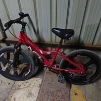 بايسكل للبيع جبلي مابي اي نقص كلشي كامل  سعر (60) بي مجال  ويالة المني...