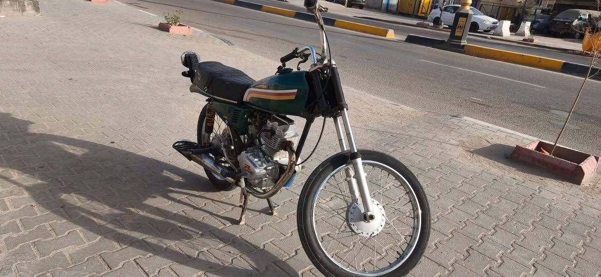 دراجه ايراني مقفوله من كل شيء 
محرك رابيدو ***********
