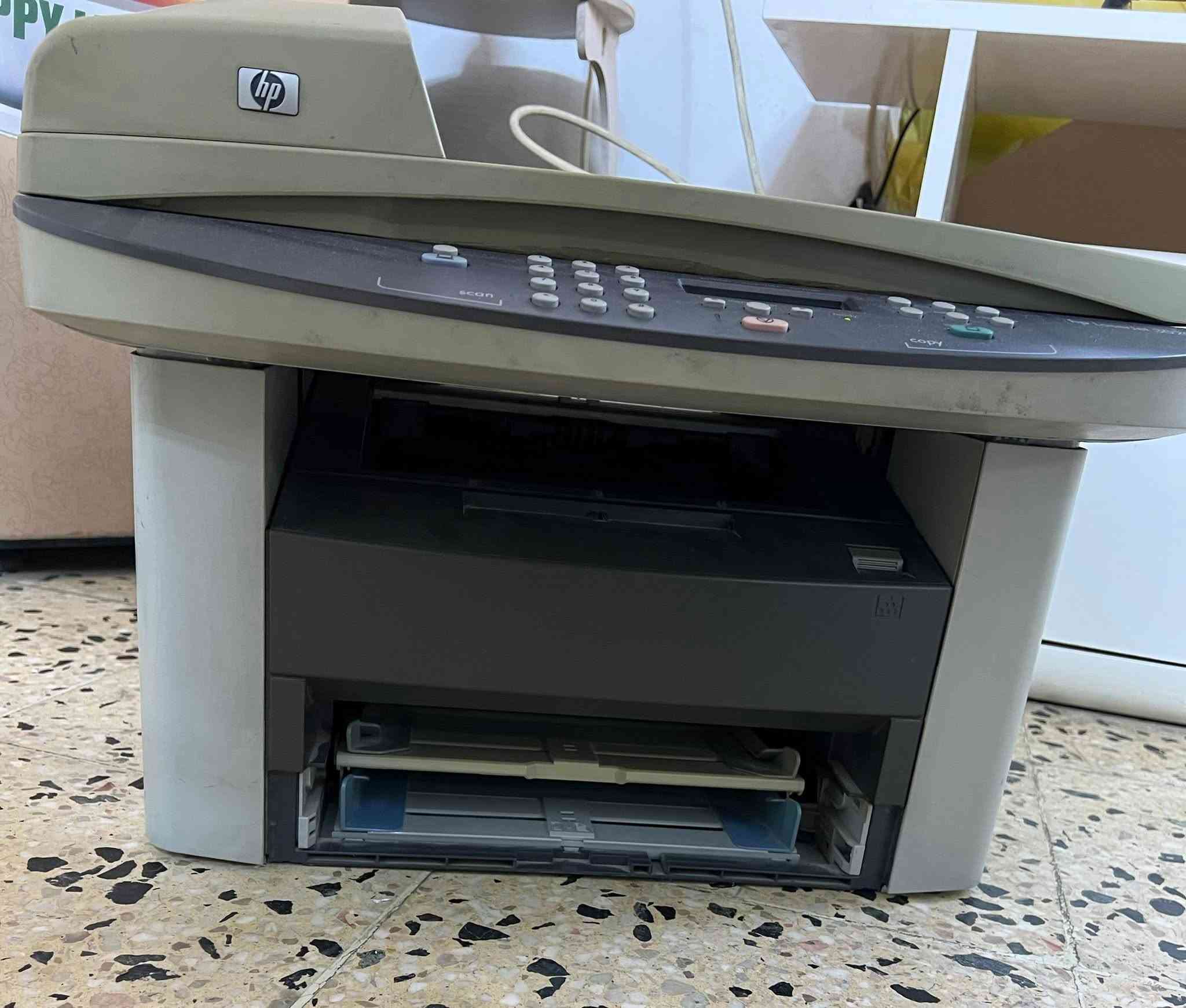 طابعة hp laserJet 3020 للبيع
انتم قيمو السعر ماعرف سعرها


**إذا كنت صاحب هذا الإعلان وتريد حذفه لأي سبب، رجاءا أرسل رسالة إلى الدعم الفني**