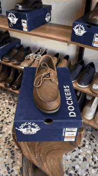 ملابس • حجز • واتساب