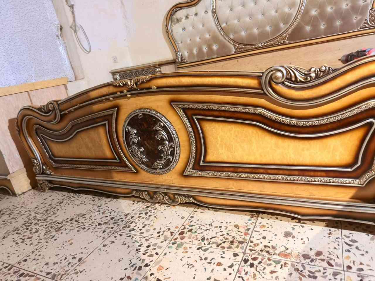 غرفه نوم نضيفه وجديده كل ضرر مابيه سعر 450 العنوان العزيزيه منطقة سراي مقابل مجمع بيت كعيد الاستفسار *********** وشعدكم غرفه نوم كناتير بوفيات كاونترات جميع الاثاث المستعمل ***********
