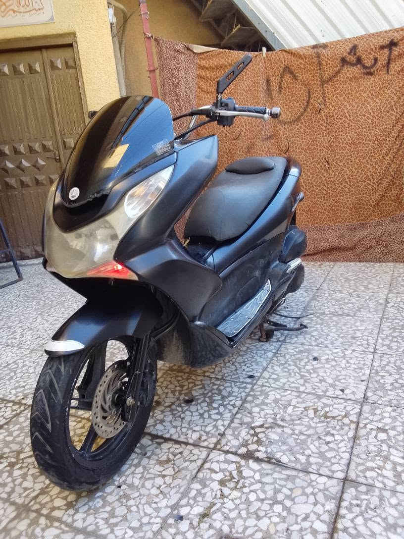 سلام عليكم pcx150 الدراجه مكينه وكفر ايخبلن الدراجه ناعمه ١٥٠ مكينتهة بيهة ملاحضات حيل بسيطه فقط للبيع او المراوس مكاني بغداد وسعر ٩٥٠ وبيهة مجال بسيط *********** بغداد, العراق
