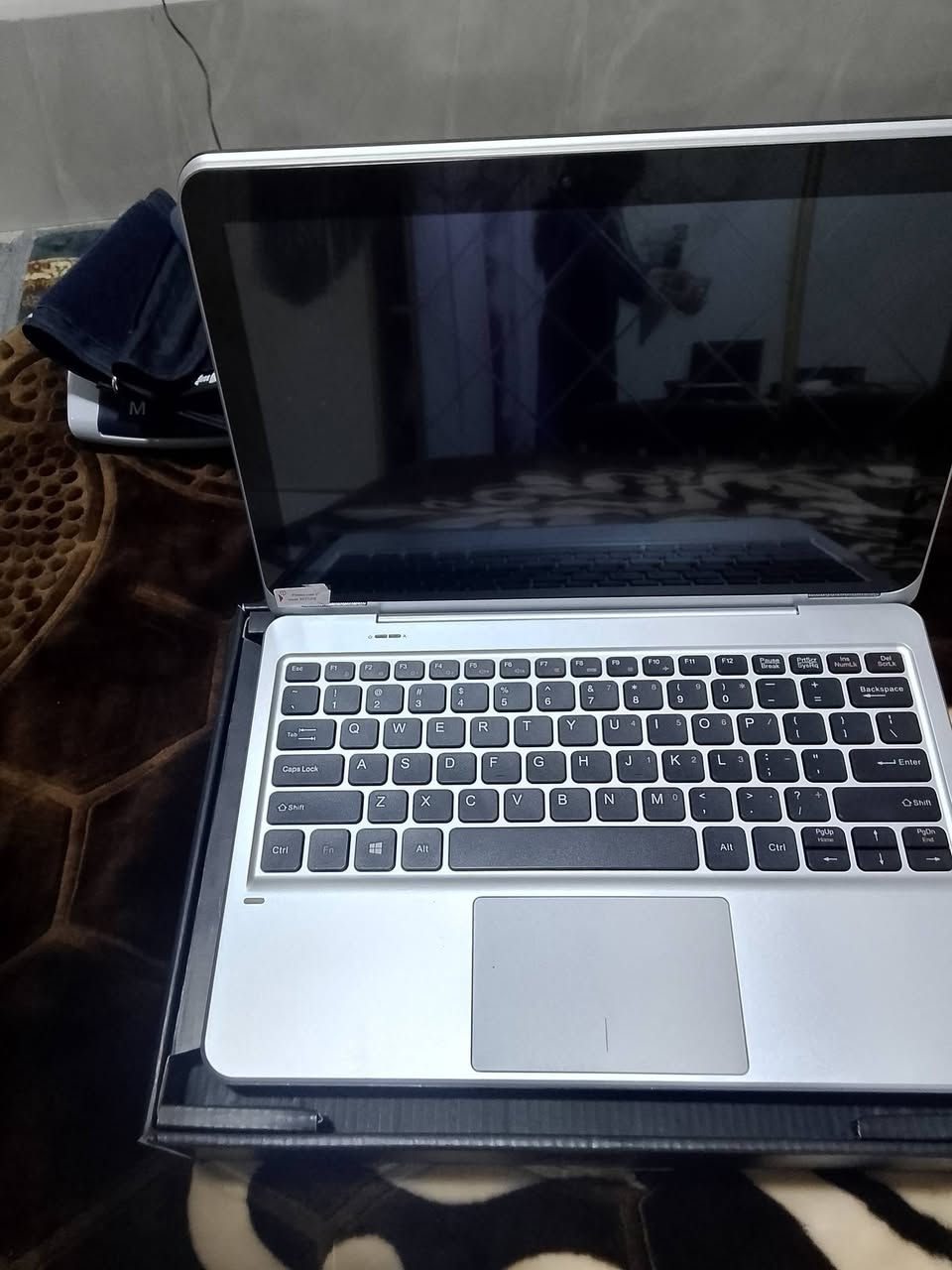 السلام عليكم  لوب توب جديد ينفصل يصير ايباد لمسه خفيف كلش البطارية 🔋
 9000 
السعر 170وبي مج


**إذا كنت صاحب هذا الإعلان وتريد حذفه لأي سبب، رجاءا أرسل رسالة إلى الدعم الفني**