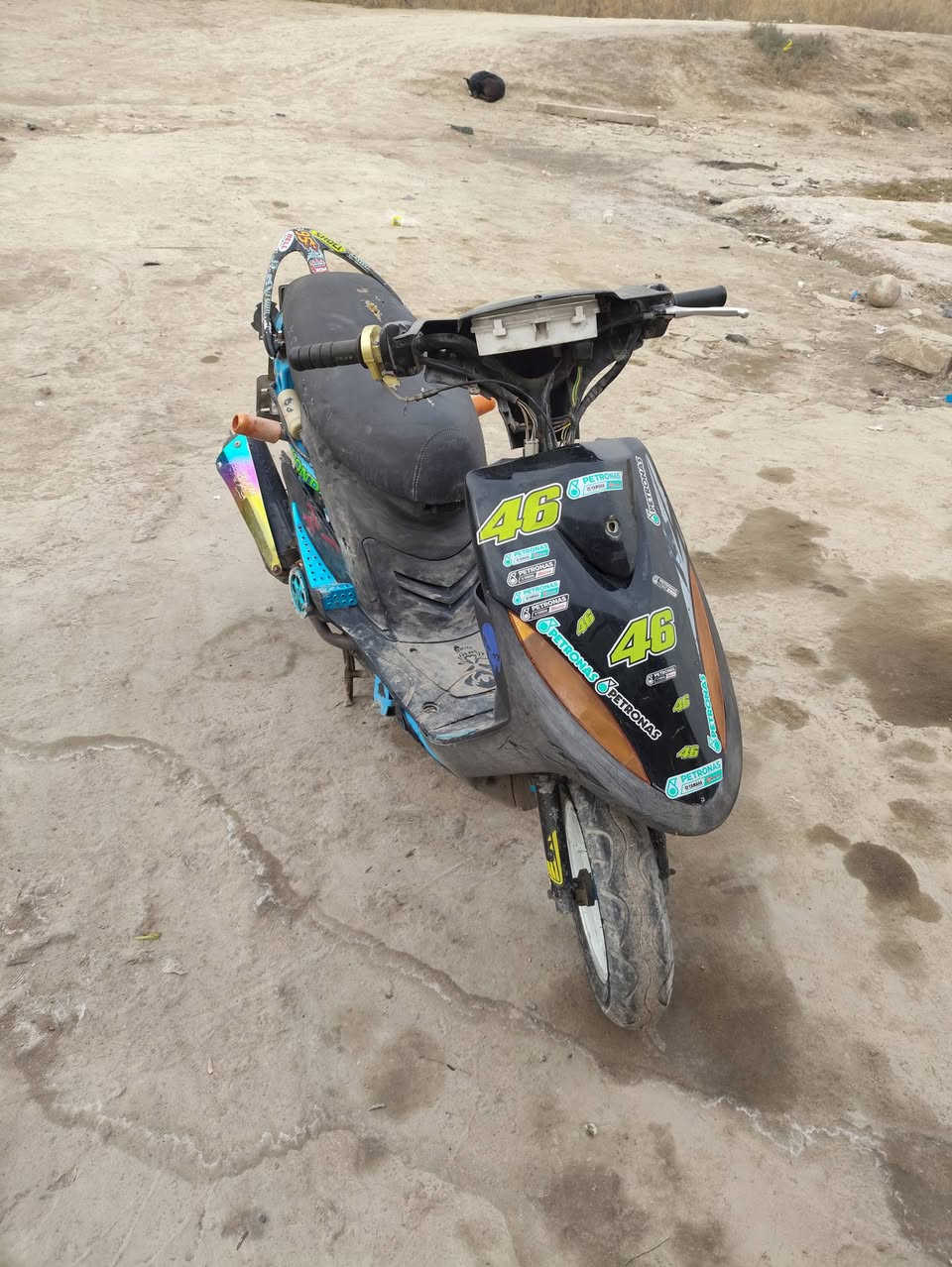 ماكس عدله للبيع بلادي كلجات رياضي شوته رياضي وياله رياضي السعر 550 . ***********
