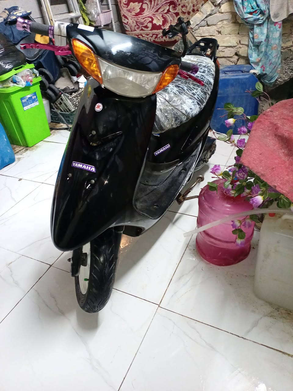 دراجه عصفوريه ٦٠ للبيع نضيفه مابيهه نقص كله شغال مكينه ناعمه اكسل مابيهه نكره سلف سعر ٣٠٠ وبيه مجال بسيط ***********
