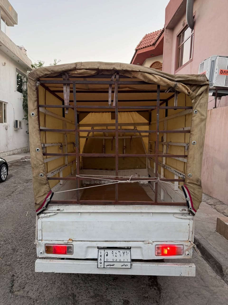 فاو مۆدێل ٢٠٠٦
سەیارەکە مەنەفێستە 
بەشەرتی ئەوەی ماڵی کەس نەبێت و پارەی کەسی تیا نەبێت 
گێڕ و مەکینە و ئەکسلی بەشەرت 
لایت زینۆن ئیشارەت هەموو گیانی ئیش ئەکات 
تەجیل و موکەبەرەی مەزبوتە 
چوار تایەو ویلی لۆکی لەژێرە 
سەیارەکە مالی دۆستە زۆر بێکێشەیە پارەی کەریم کابانێکیش نیە ماڵی کەسابەتە 
سعریشی خوار هەموو بازاڕ
١٥ گەڵاو مەجالێکی برایانە 
شوێن سلێمانی 
ئەگەر موشتەریت تەلەفون بکە جوابی مەسج نایەمەوە 
***********
واتسئەپی لەسەرە السليمانية, العراق

