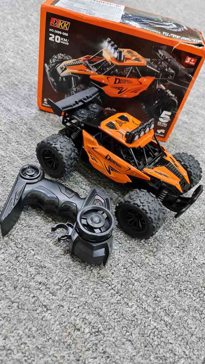 العدد 4
القطعه 25
واذا شلع على 20


**إذا كنت صاحب هذا الإعلان وتريد حذفه لأي سبب، رجاءا أرسل رسالة إلى الدعم الفني**