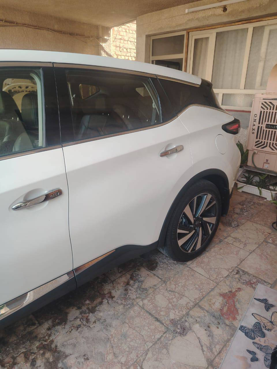 سلام عليكم نيسان مورانو24 بغداد
فول مواصفات sl بانوراما كامرات رادارمحرك6سلندر3.5جلد تحكمات استيرن مع هيتركرسي السائق ذاكره
السياره ماشيه16الف كم
تبديل البنيدوالجاملغ بدون
 دواخل
السعر22الف دولار
***********
المكان :بغداد
