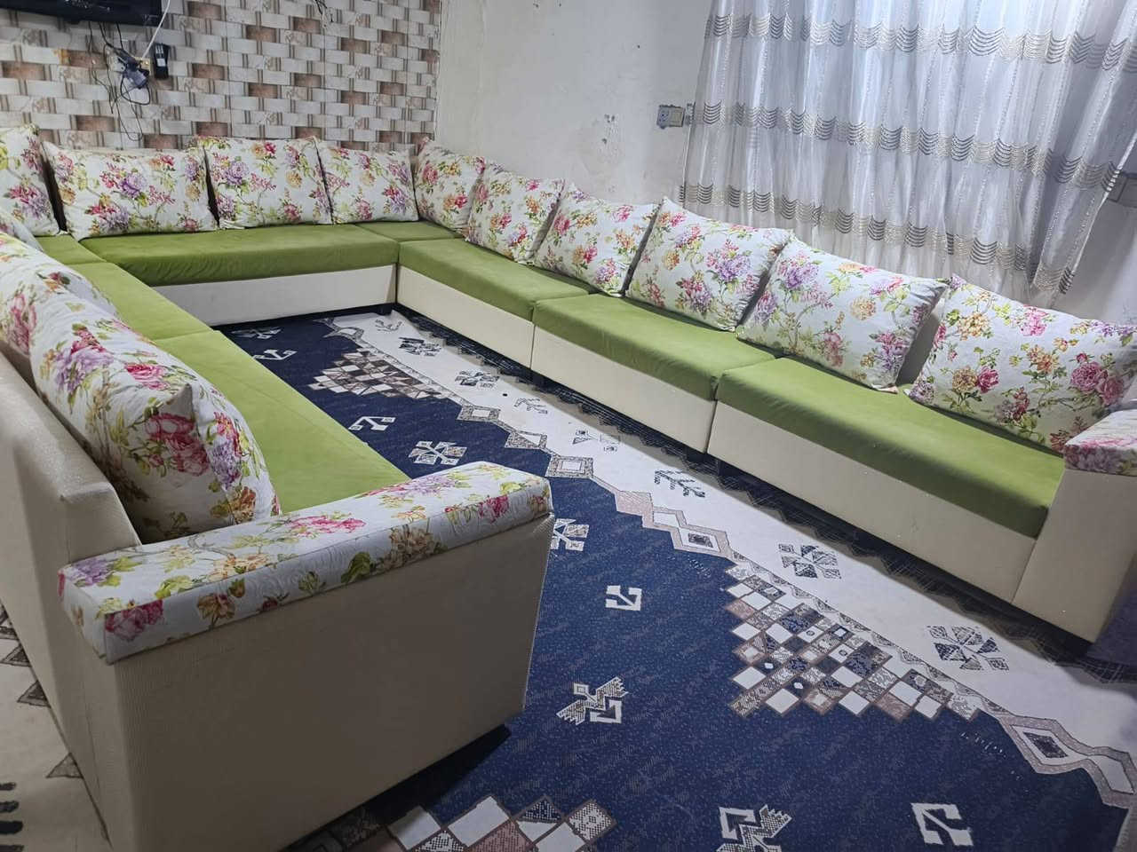 تخم ونص تصميد ديوان يتكون من 8قطع كلش نضيف 16نفر السعر 400وبي مجال العنوان ناصريه


**إذا كنت صاحب هذا الإعلان وتريد حذفه لأي سبب، رجاءا أرسل رسالة إلى الدعم الفني**