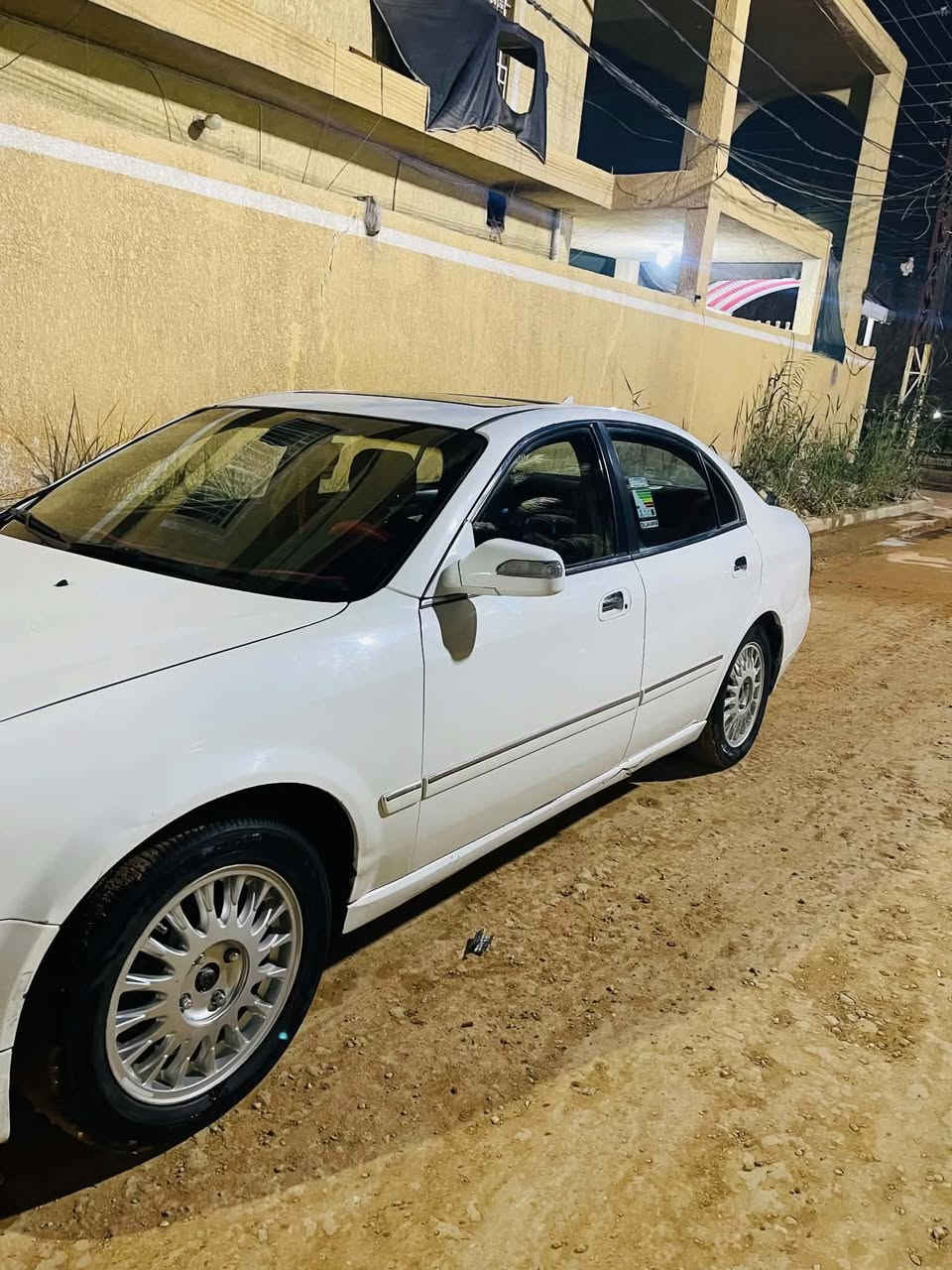 السلام عليكم
للبيع شيري استرا ٢٠١٢ 
رقم بغداد أنكليزي تحويل مضمون 

مكينة ٢٠٠٠ بلادي بيها بخار ابيعلك مكينة نص عمر تشتغل وتمشي كلشي ما بيها 

كهربائيات كلة ع ايدي ضمان 

صبغ ما بيها مجرد ضربة بصفحة العبري بالجاملغ وما مصلحة وسونارها موجود 

السيارة عظمتها حلوة وغرفتها نظيفة ما متعوبة 

السيارة مكانها بالحلة شارع ٦٠ 

سعرها ٦ مليون و٣٠٠ الف وبيها مجال 

تجي تشوفها وتفحص وبيك خير وتدلل

***********
