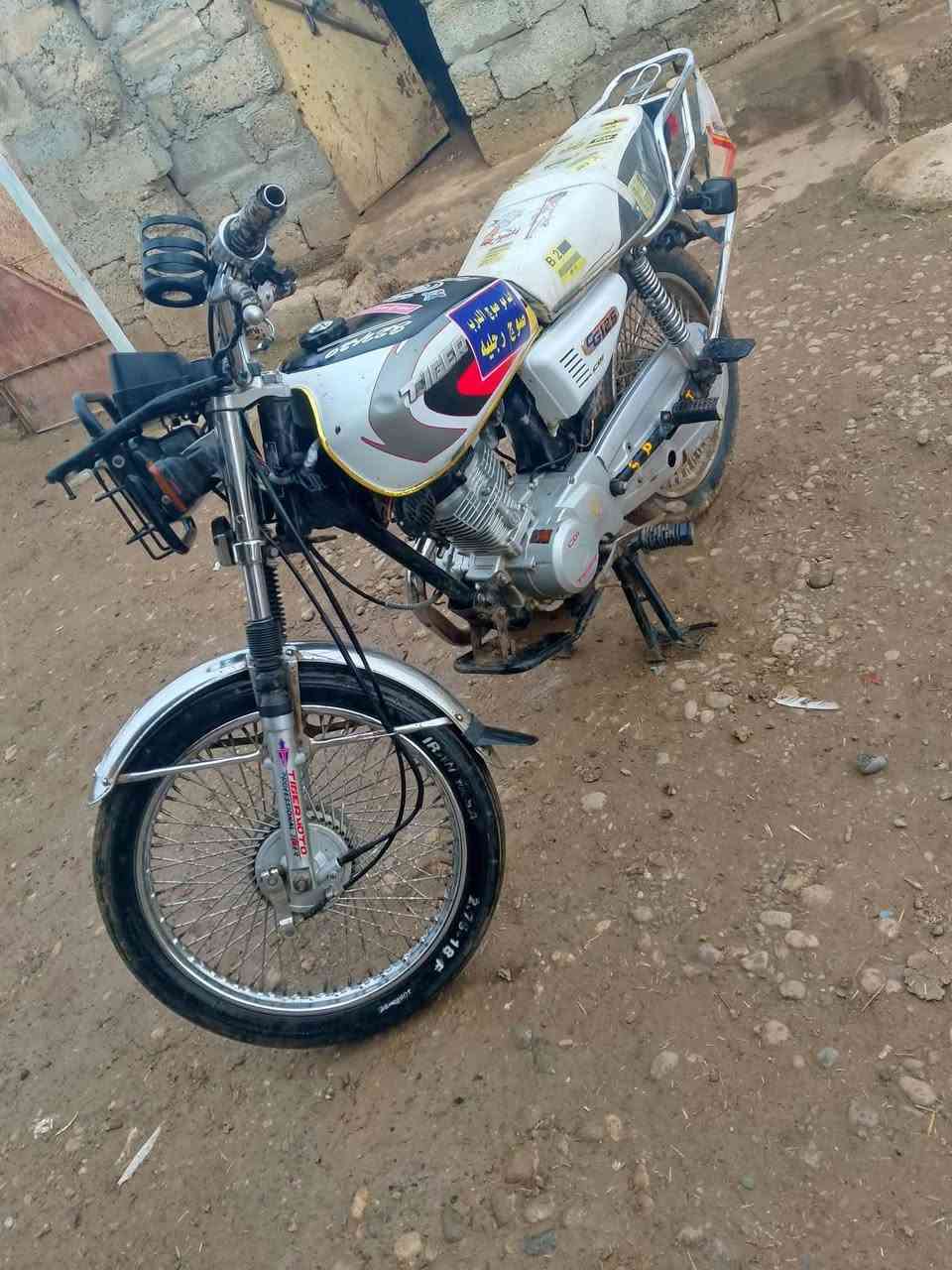 ماطور البيع الفين 2019شرط ما مفتوح وزن ثكيل رقم الهاتف *********** سعر 400بي مجال قليل العنوان سد موصل ناحيت وأنه
