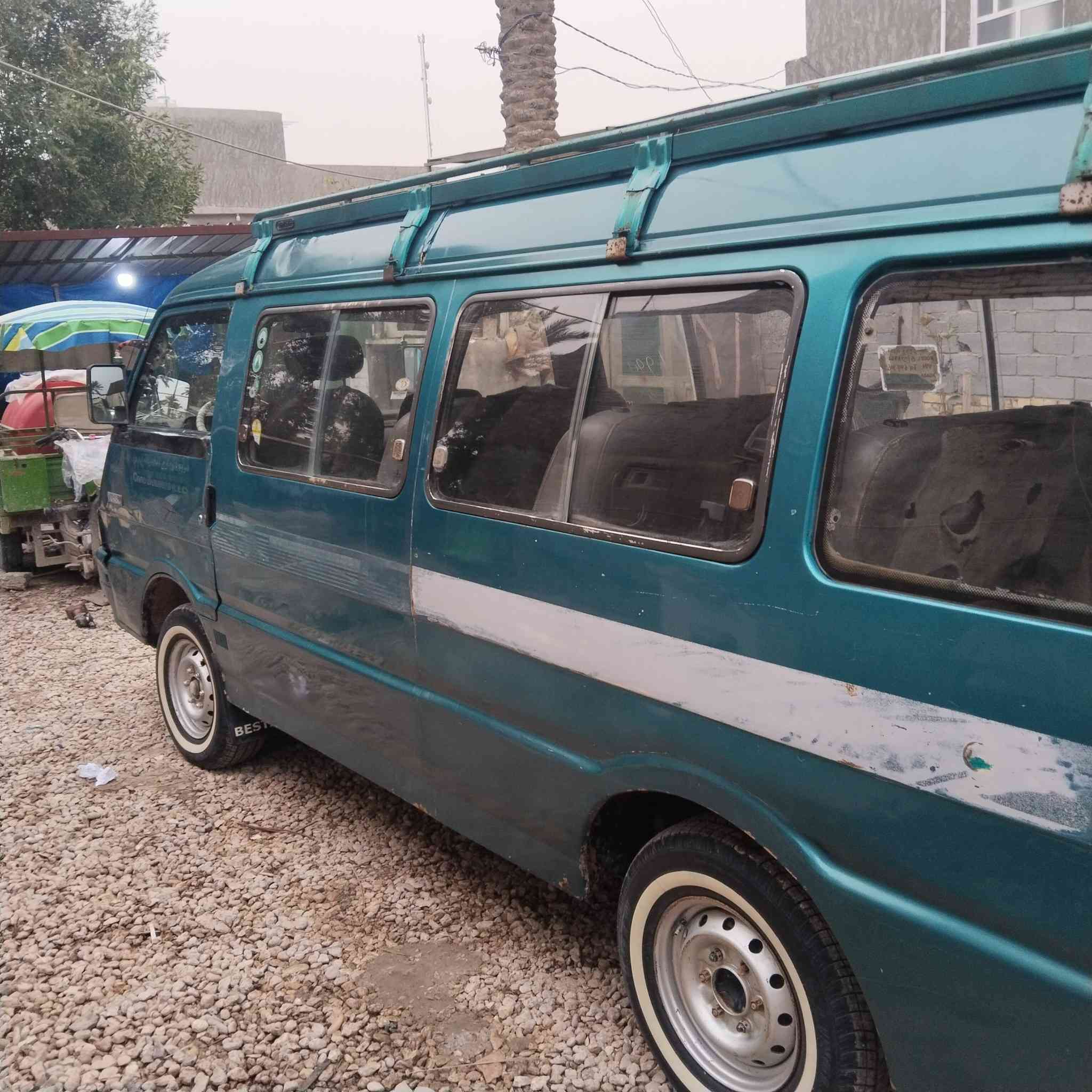 سلام وعليكم اسيا موديل 99 رقم بصره نكليزي مشروع وطني سنويه لل 30 مصفره هيئه ومرور مكينه وكير وشاصي وكسل مكفولات مكان بابل حله  *********** سعر 85 وبيهه مجال
