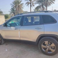 للبيع السيارة ___________________________ ♦️نوع السيارة:-جيب _شيروكي (...
