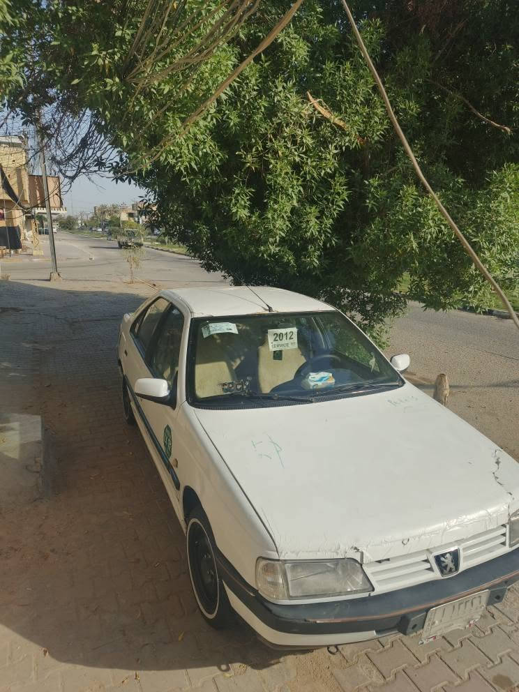 بيجو 405 سيارة جاهزة و نضيفة مديل 2012 مكينه كير حدادية مكفولات 
رقم نجف شرط التحويل سيارة جاهزة 
السعر 33 ورقة 
مكاني نجف الاشرف كوفة 
للاتصال *********** النجف, العراق
