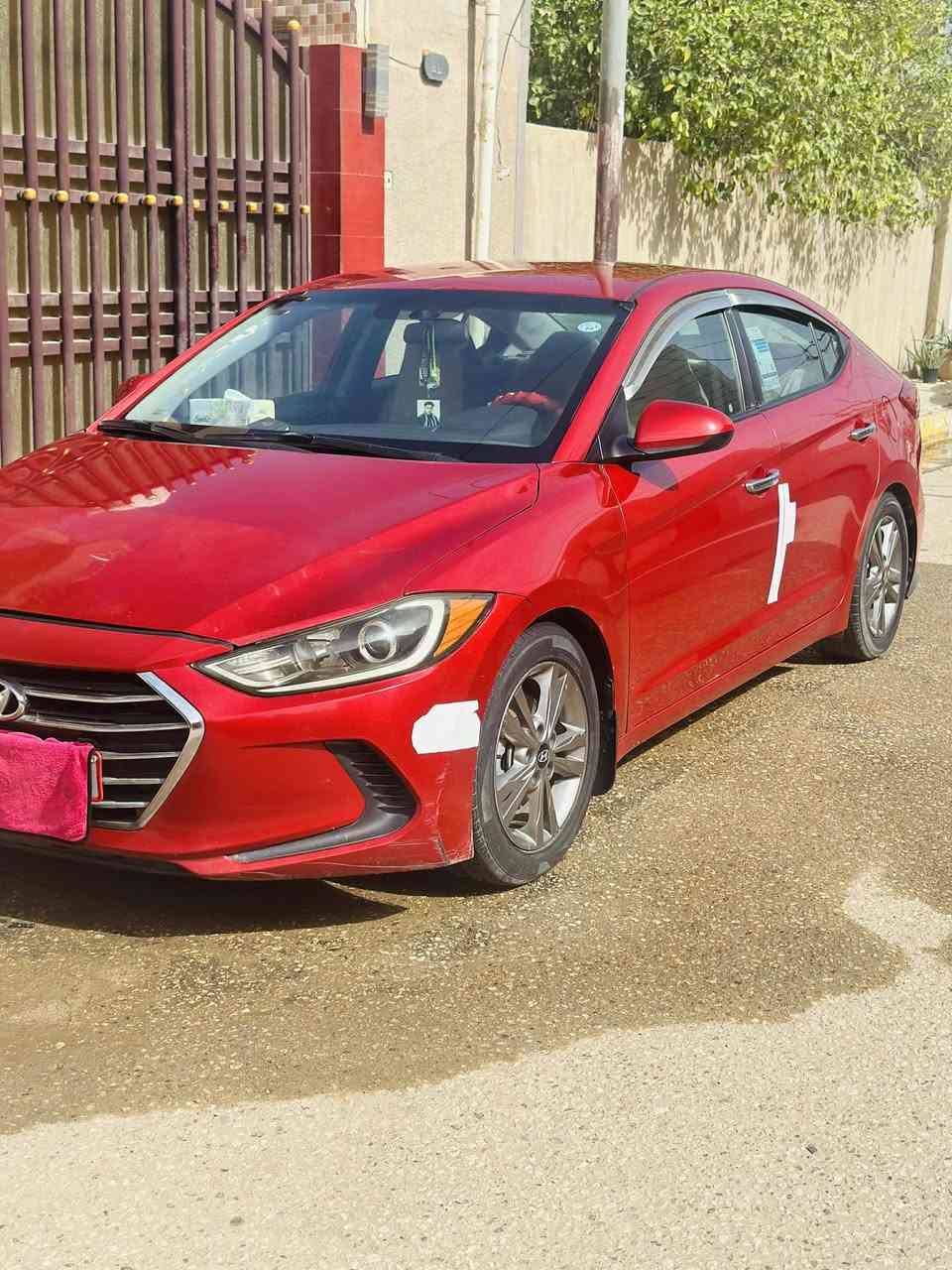 السلام عليكم  النتره. موديل ٢٠١٧  وارد. أمريكي
سياره نضيفه. وحلوه.  وجاهزه. ماذب عليه الف 
حادث جاملغ وبنيد. بدون. دواخل. 
موصفات. تحكم استيرن. 
شاشه جبيره. 
كامره 
مكاني. كربلاء طويريج.  
سعر ١٣٥ وبيه مجال بسيط 
سياره احله. من صور. 
رقم. أربيل دولي.  سنويه ل ٢٠٢٩ 
بسمي. ***********
