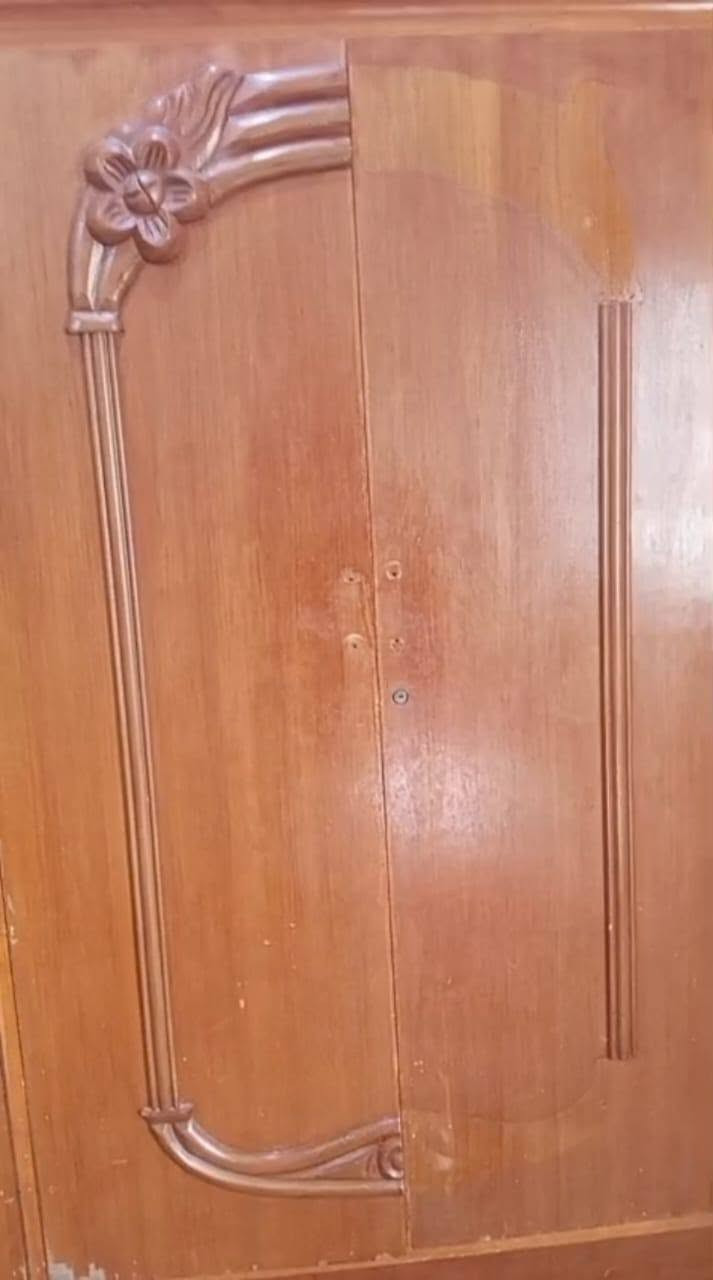 غرفة اخشاب طابق واحد ثقيل مستعمله للبيع بيها اضرار كما موضح في الصور والفيديو وأغلب النوقصات موجوده عندي اطلب عليها 550 وبيها مجال


**إذا كنت صاحب هذا الإعلان وتريد حذفه لأي سبب، رجاءا أرسل رسالة إلى الدعم الفني**