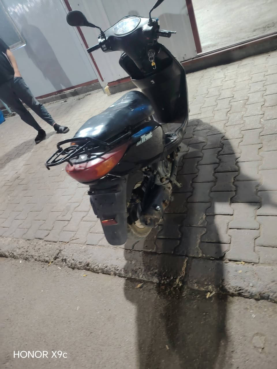 دراجة البيع حلوة مكينة ناعمة ما مفتوحة ابد سعر 750رقمي ***********
