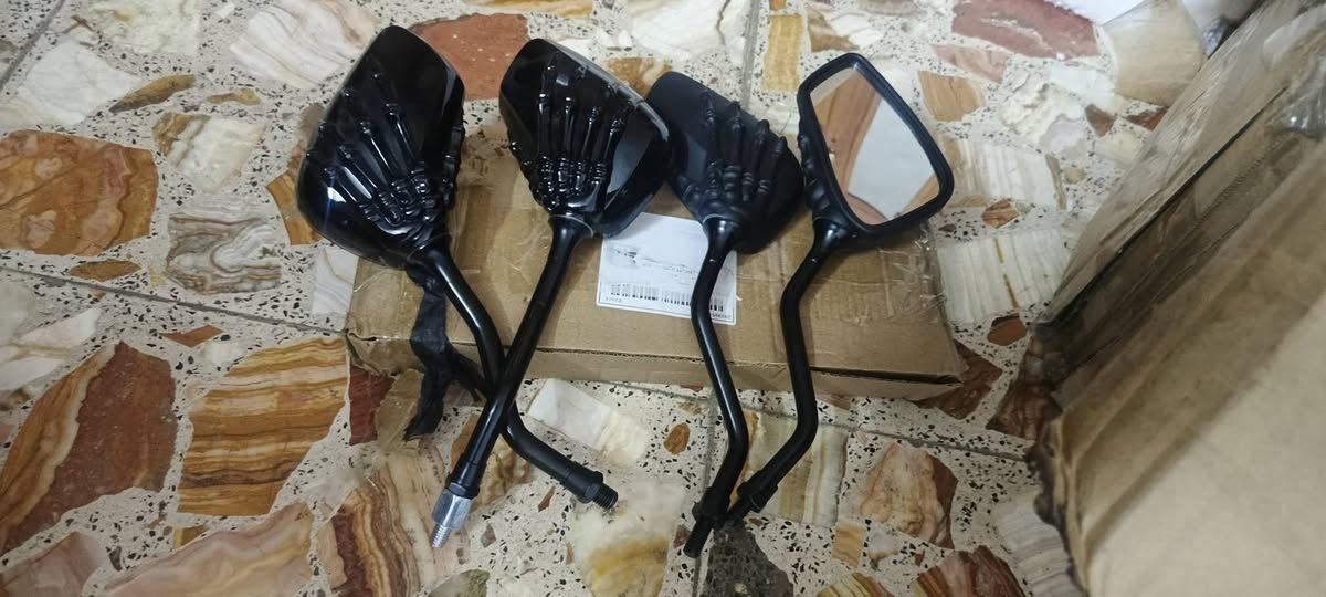 غراض تفصيخ وجديد
السلام عليكم غراض تفصيخ اسعار مناسبه موضحه ماكو هيج اسعار اخوان "ماعندي توصيل" مكاني بغداد حي اور تجي تاخذهن من البيت  ***********
بجم امامي تزويد  20
لحية راديتر منكار 20
مرايات اسود طافي اسود لماع زوج 10
هيكل عضمي صغير 10 . 
جمجمه حجم كبير فك متحرك 15
ضفيره كلش نضيفه كل تفرعاتها كامله 50.شادو
قبق تانكي +جوزه سيت ثنينهن سويج واحد 30.شادو
سلف 20.شادو
نيكله وعداد مالته شغال كامل شادو 15 
مسطره ويه الاشاير كامله 20
نيكلات جاملغ زوج 10.شادو
نيكله دشلي امامي 15.شادو
جامه اماميه مال تفصيخ 15
الا شاير كلهن 25
كب ويل خلفي نيكل
