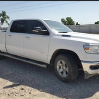 رام 1500 بيغ هورن • ٢٠٢٢ • ٥.٧ HEMI