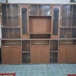 سلام عليكم للبيع معرض طابقين نضيف اخو الجديد طوله 3متر اوعرضه 3متر مكانيدوانيهدغارهازبيد الاستفسار(***********)
