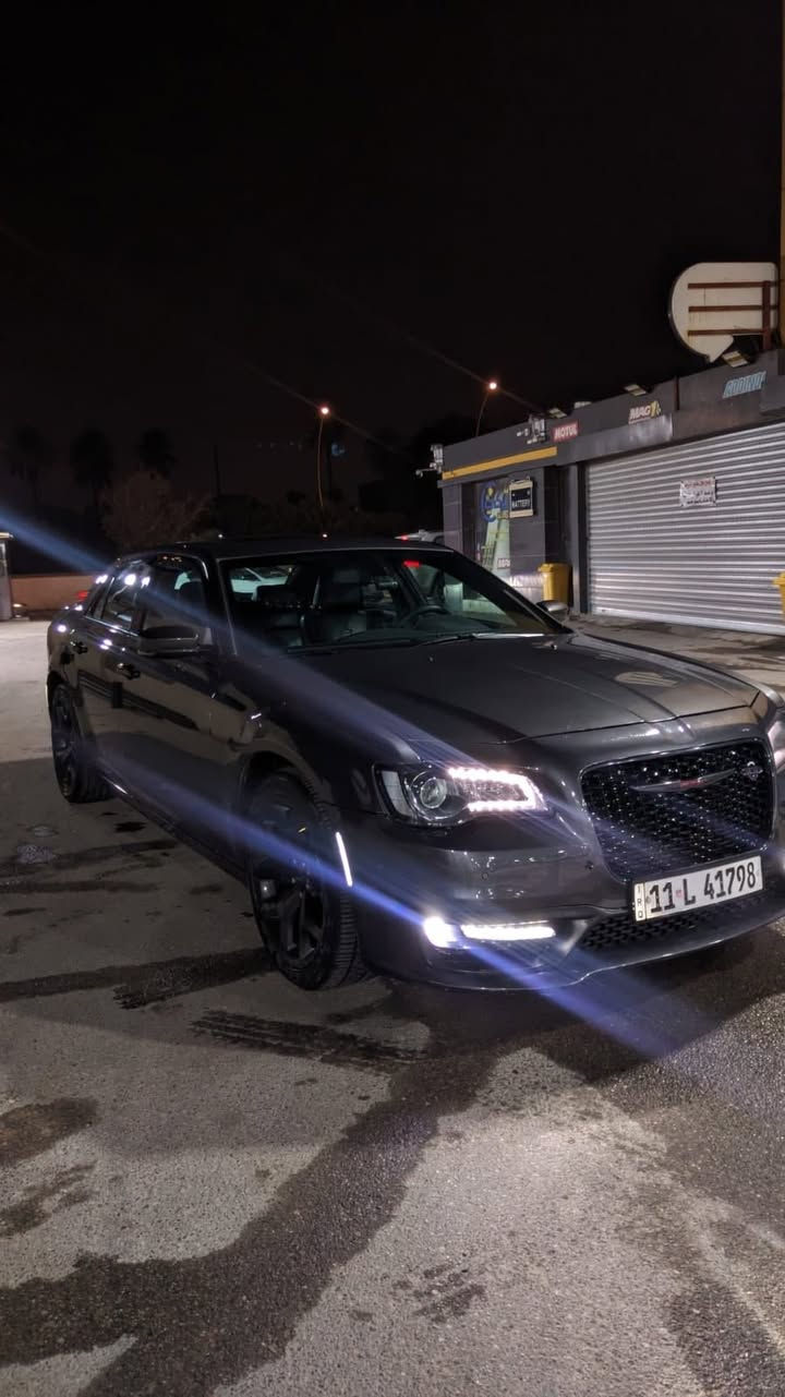 كرايسلر 2022S لون رصاصي
كلين 🇱🇷
📍 رقم بغداد الانكليزي
📍 تحكم كشنات المقعدين اضافه المقعد جلد طراز S
📍بانورما + شفتات ستيرن 
📍اشاير مري اضافه تدفئه المري ورادار جانبي
📍دمام صندوق 
📍حساسات امامية + حساسات خلفية
📍لايت زينون وكشاف رينون 
📍شاشه كبيره مع نظام ملاحه وابل كار بلي واندرويد
📍مراية جانبيه ووسطية متحسسة للضوء
📍 ادامه دوريه وعبوة فيت بم جديدة وكالة هارلم 
📍نظام دفع خلفي
📍دفيوزر خلفي SRT    
📍 *********** المكان بغداد السعر ٢٩٨ وبي مجال
