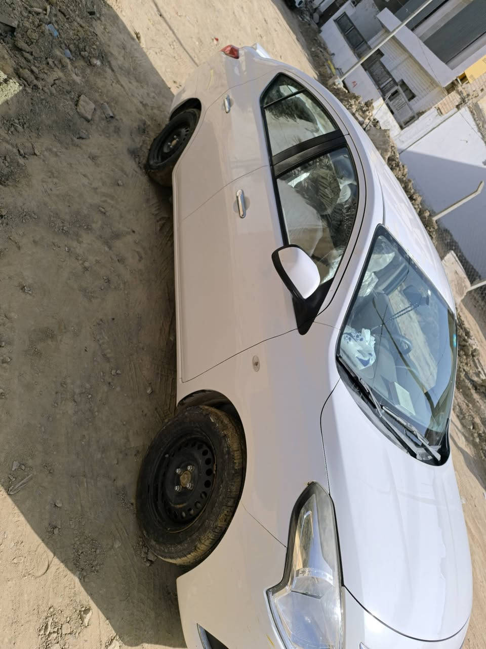 نيسان صني موديل 2021
ماشيه 76 
بيه بارد  سنويه ورقم بااسمي 
***********
