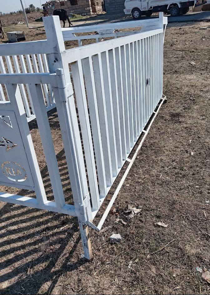 سلام عليكم البيع محجر كيه نثيه تفصال مكان ابو غريب سعر 350 وبي مجال ***********
