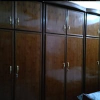 غرفة خشب جديدة • الرمادي التأميم