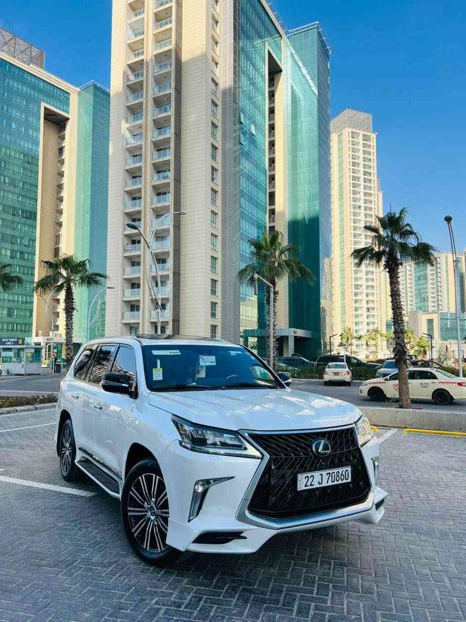 السلام عليكم 

لكزز  2018 

بريم اصل 🇯🇵🇯🇵🇯🇵

#سعر مناسب 

سياره فول مواصفات داخل كورو 

فقط دعاميه امامي صبغ و مكان صغير تعديل pdr 

🔹 سلايت 
🔹 داخل احمر 
🔹 ليد متحرك 
🔹 جكات 
🔹 داتا شو وكاميرات 
🔹 حساسات 

وباقي مواصفات اللكزز المعروفه 

مكان السياره اربيل 
ورقم سياره اربيل شرط تحويل وغرامات 

السعر ٥٨٥ ورقه 

*********** 

‎للاتصال أربيل, العراق
