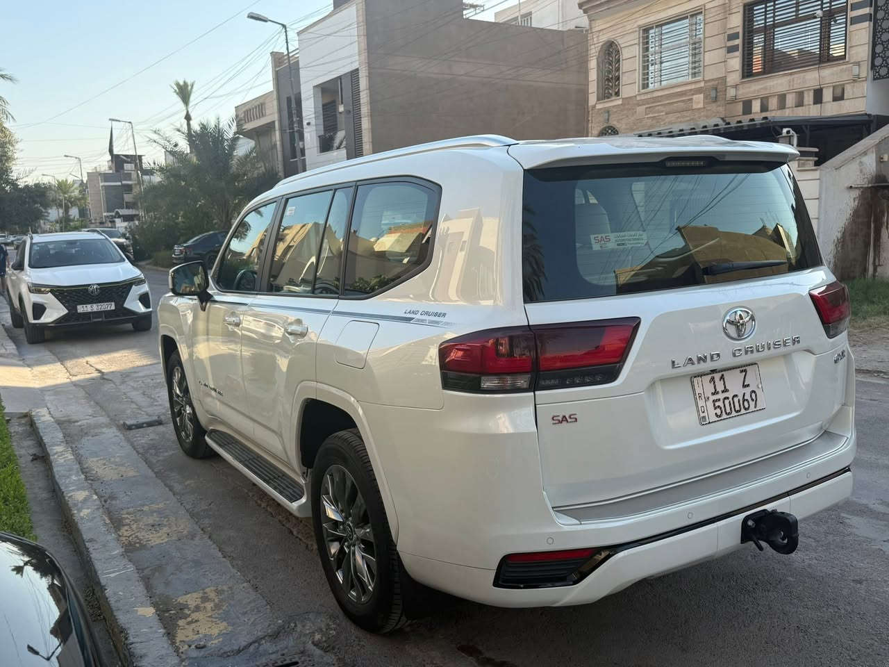 لاندكروز2024سازام الضمان مغلفهppfماشيه25000مكفوله عدارصعتين بكدالاضفر  مسوايه pdrمتبين السعر66000$الاتصال***********مكان السياره زيونه
