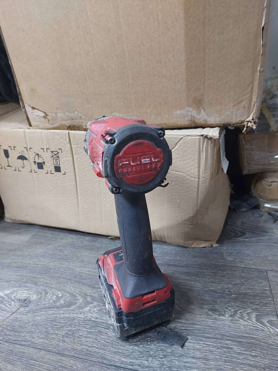 السلام عليكم دريل لقمه ميلوكي للبيع بطاريه وشاحن الأصلي ويا


**إذا كنت صاحب هذا الإعلان وتريد حذفه لأي سبب، رجاءا أرسل رسالة إلى الدعم الفني**