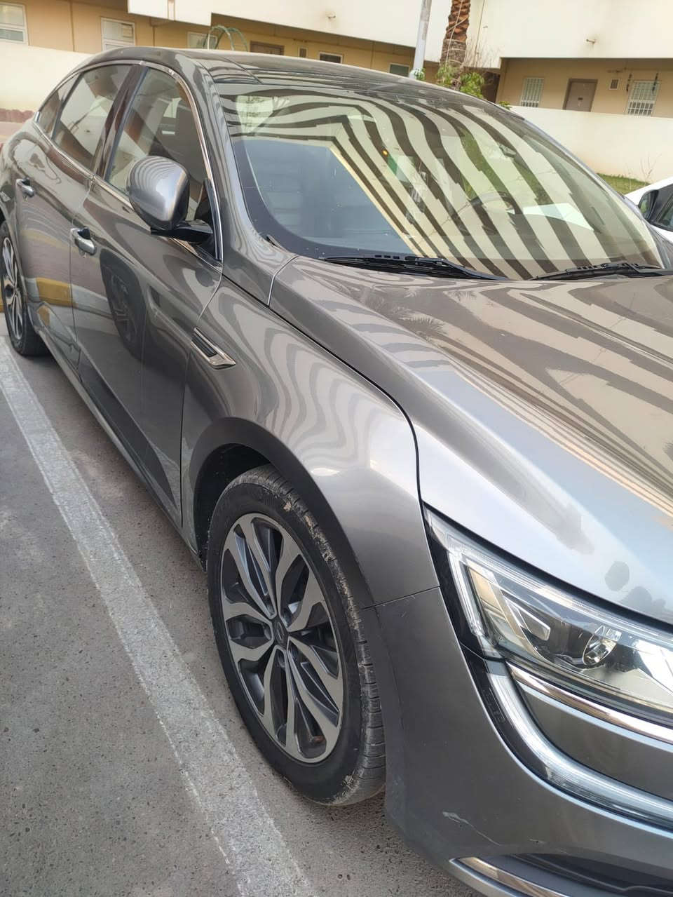 رينو تاليسمان كير محرك نيسان السياره كوري اصلي  120 $ مكاني بغداد ***********
