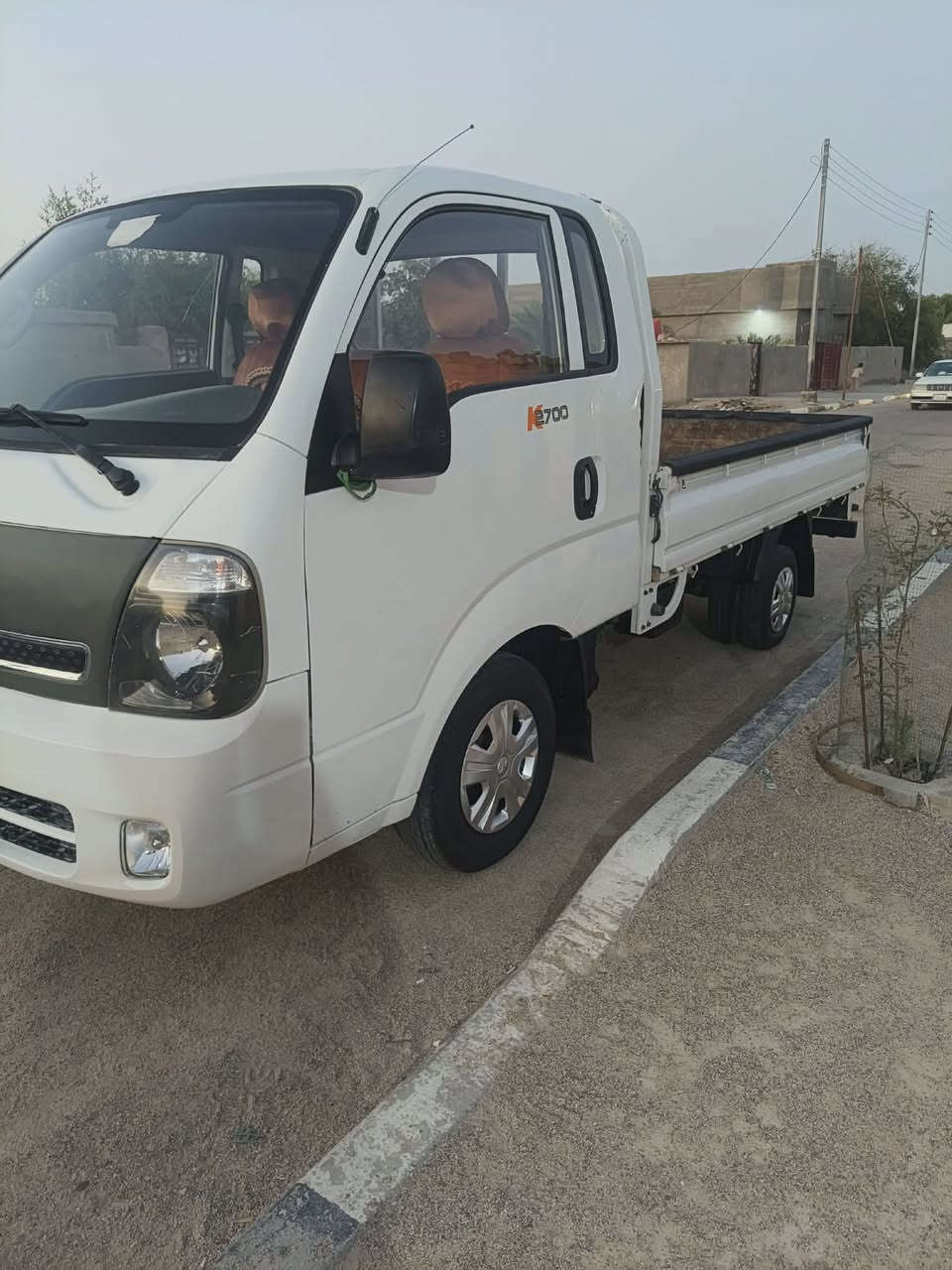 كيا بنكو مديل ٢٠١٧ مكفولة سياره جديده
كارتون مكينه كير حداده تخم تاير شاصي رقم شاصي كله جديد
رقم بصره راعيه يمي السعر ١٠٠& الشراي يتصل مكاني البصره الزبير  ***********
