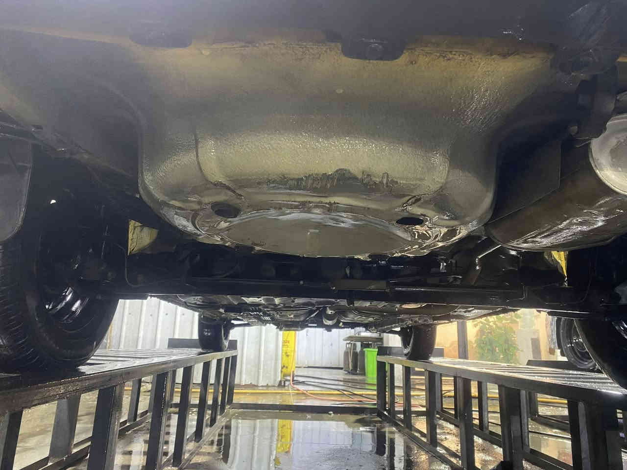 سايبا 2013 سياره كلش نضيفه من الشواصي والغود كله كفاله كير ومكينه السياره خير من الله كلش نضيفه سياره بيه قاعده مال فيت بم لبارحه شادهه صدر خلفي وامامي جديد نقصه سياره زوج تايرات خلفي السياره مصفره هيئه 
السعر 33 بي مجال بسيط جداً 
للتواصل ***********
مكان سياره بغداد البلديات
