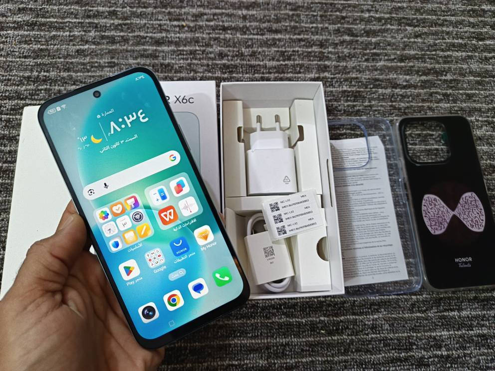 هونر x6c

جديد مستخدم 3 ايام فقط نظافة فول 

ذاكرة 128 
ملحقات كاملة +كفرين ما محطوطات علجهاز ابد

السعر 130 شراي اتصل مو شراي اعبر المنشور *********** عمارة, ميسان
