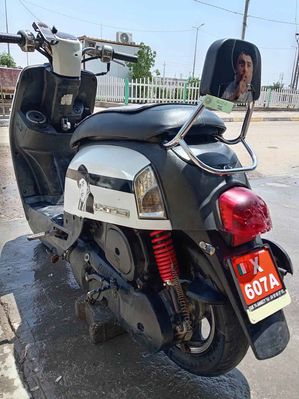 دراجه بوليس للبيع مغتوحه مبدل بيها ولفات الباقي بلاد كله سعرها 600وبيها مجال شراي خاص واتساب ***********
