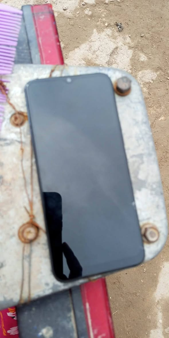 السلام عليكم جهاز تيكنو بي فطر بشاشه ابد ممأثر ع المس والايسي مال الشحن خربان ب45وبي مجال


**إذا كنت صاحب هذا الإعلان وتريد حذفه لأي سبب، رجاءا أرسل رسالة إلى الدعم الفني**